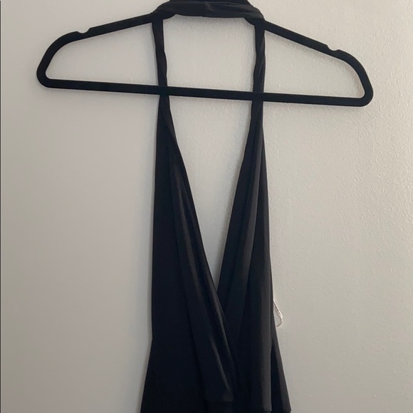 Elegant black halter jumpsuit - Picture 2 of 4